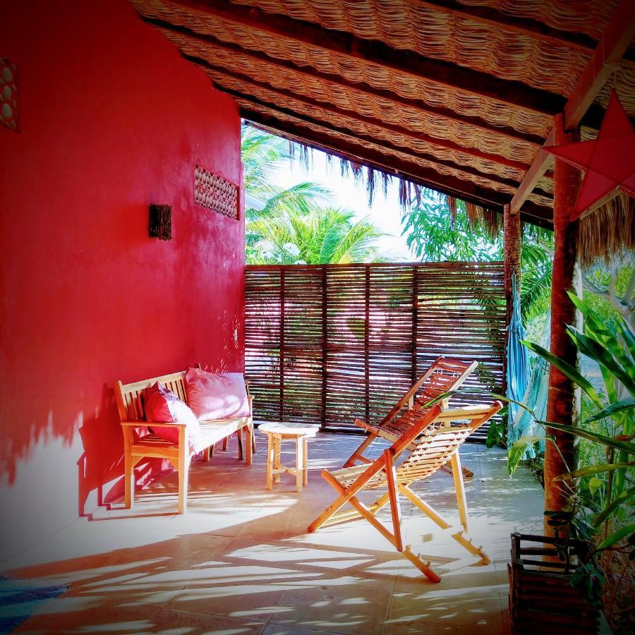 Castelo Vendom Ecolodge Parajuru Eksteriør bilde